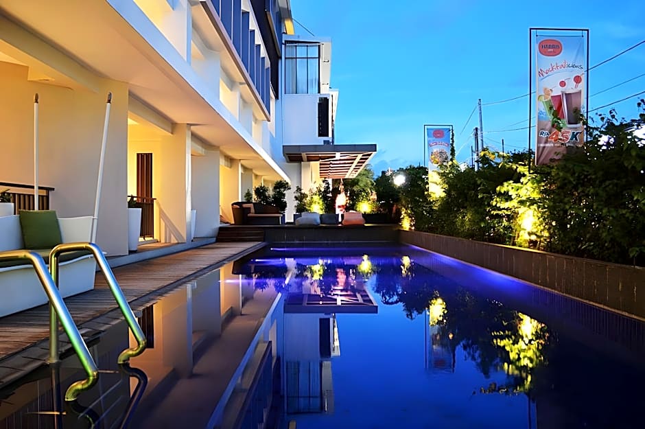 Harris Hotel Seminyak