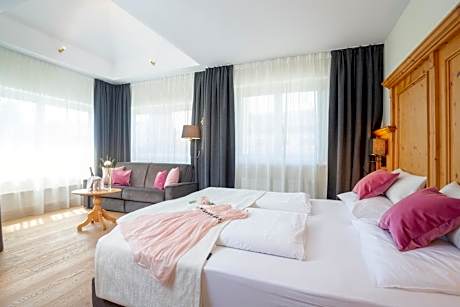 Junior Suite with Balcony