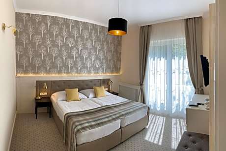 Villa Medici Hotel & Restaurant