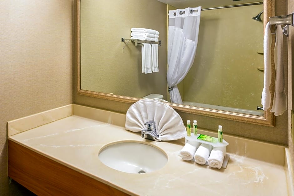 Holiday Inn Express Roseburg