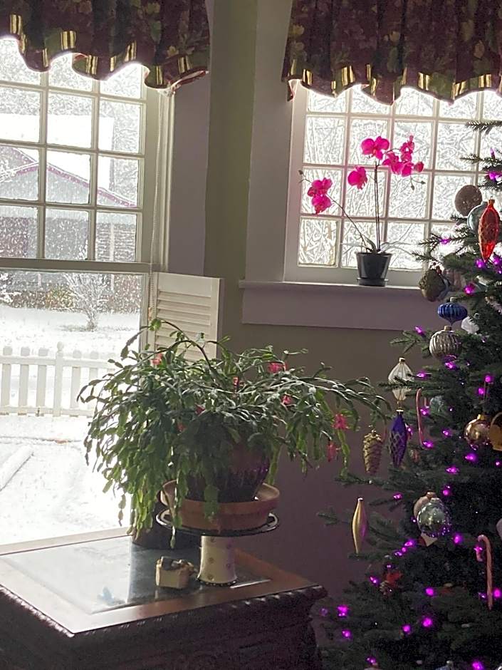 Granbury Gardens Bed and Breakfast