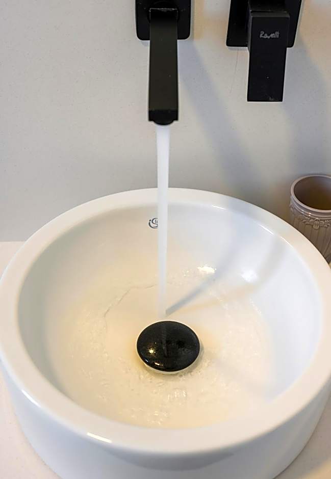 Aegean Breeze Luxury Apartments next to the sea