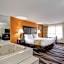 Quality Inn Creekside - Downtown Gatlinburg