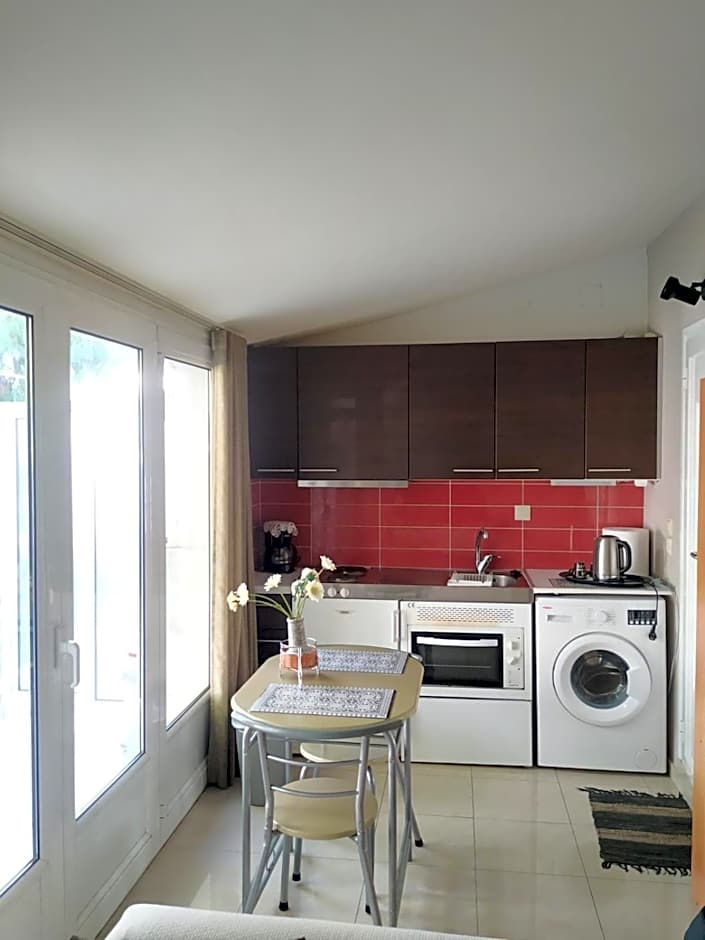 Vacations in Patra Studios