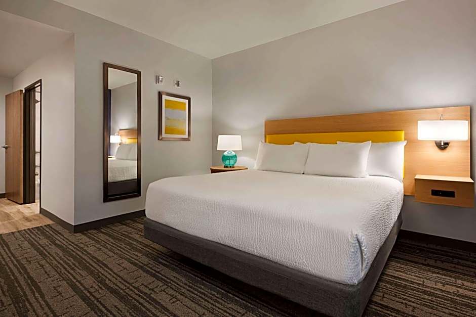 Days Inn by Wyndham Beaumont West I-10 Walden