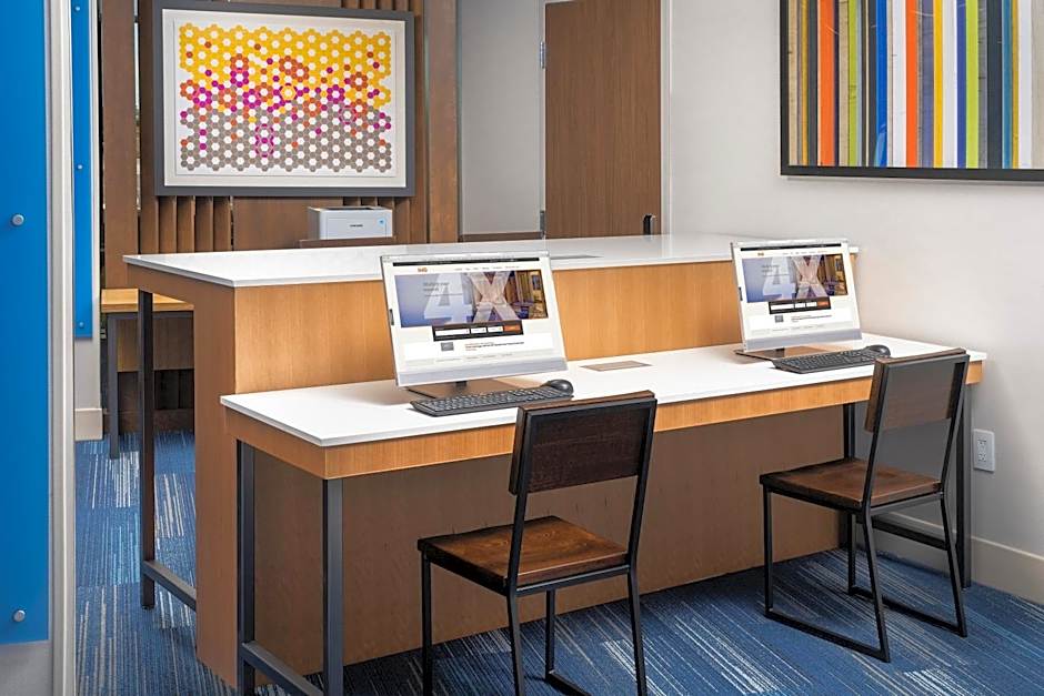 Holiday Inn Express & Suites Kingsland I-95-Naval Base Area By IHG