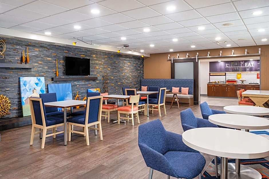 Hampton Inn By Hilton Auburn