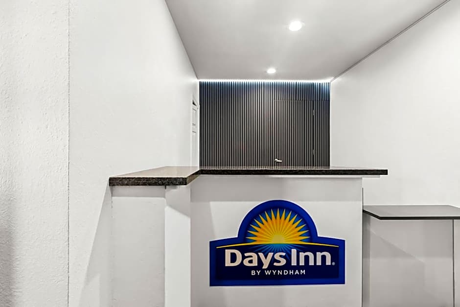 Days Inn by Wyndham San Francisco S/Oyster Point Airport