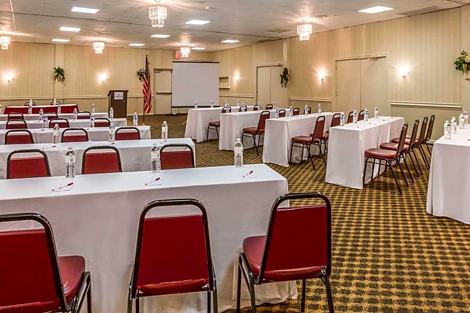 Ramada by Wyndham Triangle/Quantico