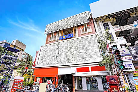 FabHotel Silver Inn II - Dawa Bazar, Mauje