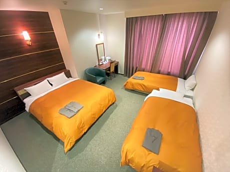 Standard Triple Room Non-Smoking