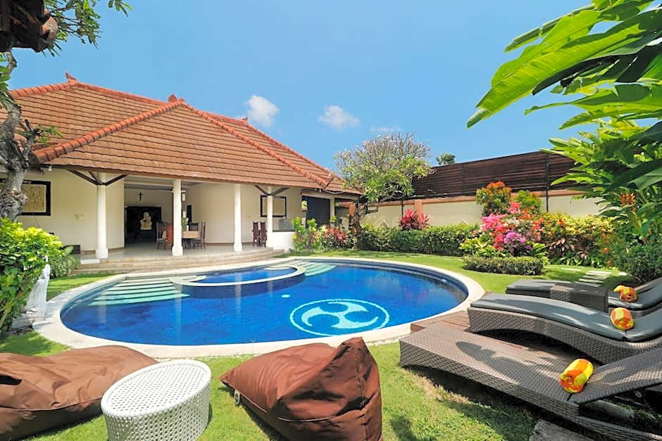 Heliconia Villa