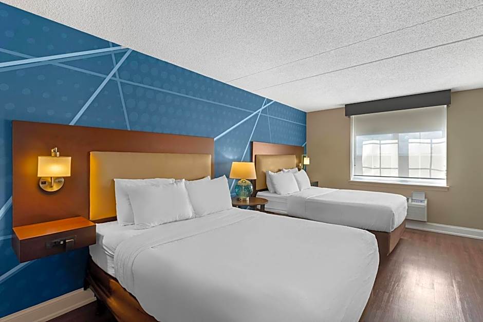 Comfort Inn & Suites Pottstown Eastern Gateway