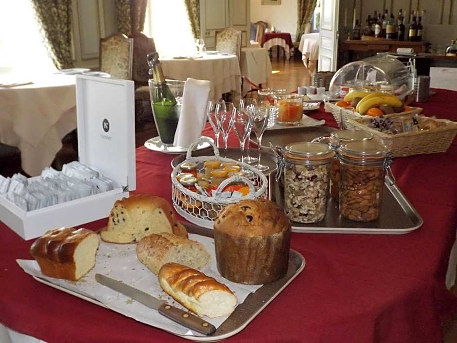 Château des Monthairons Hôtel Restaurant GastroMaison Spa privatif