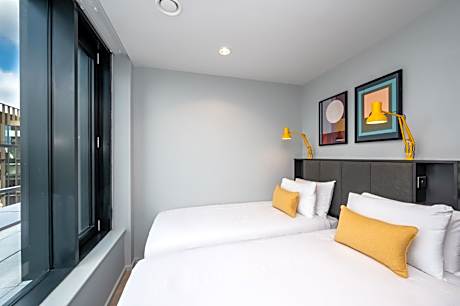 One Bedroom Apartment