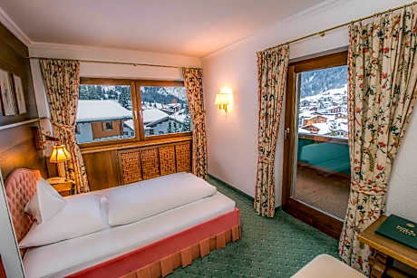 Double Room with Balcony