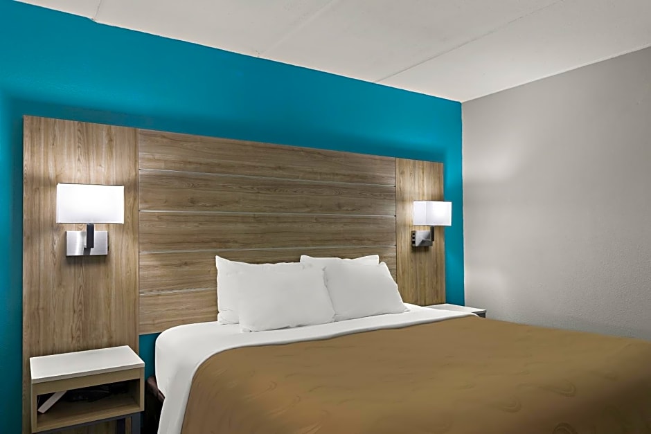 Quality Inn & Suites