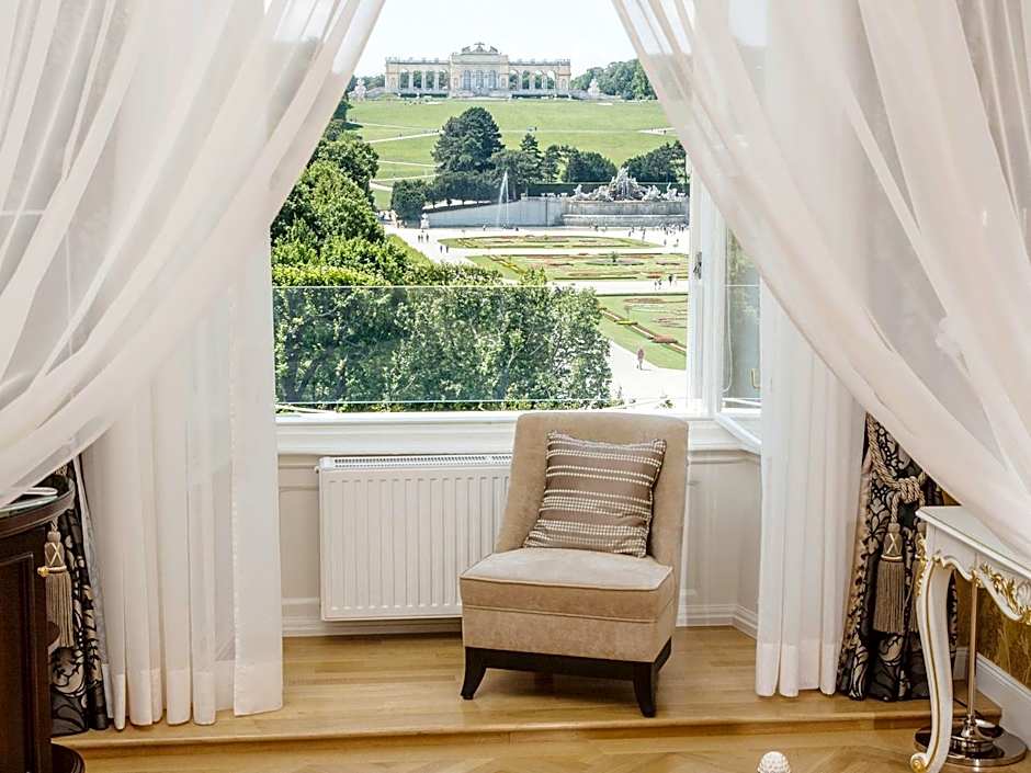 Austria Trend Schloss Schoenbrunn Grand Suite