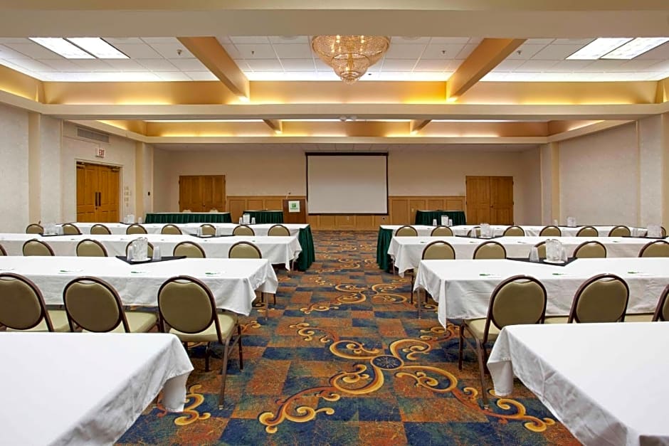 Holiday Inn Great Falls By IHG