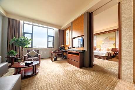 Superior Executive Suite