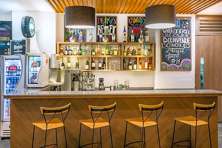 TRYP by Wyndham Mexico City World Trade Center Area