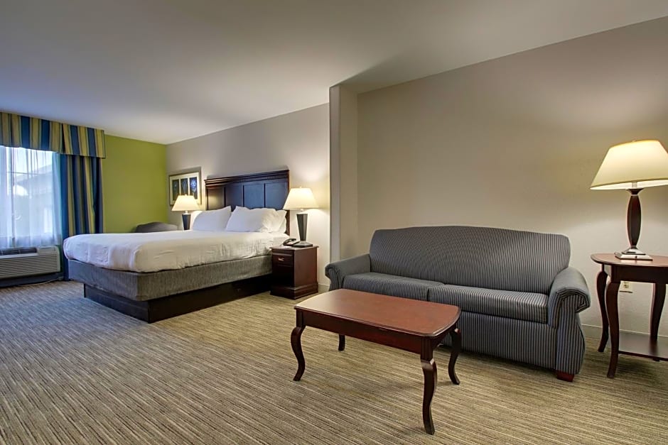 Holiday Inn Express Hotel & Suites Middleboro Raynham