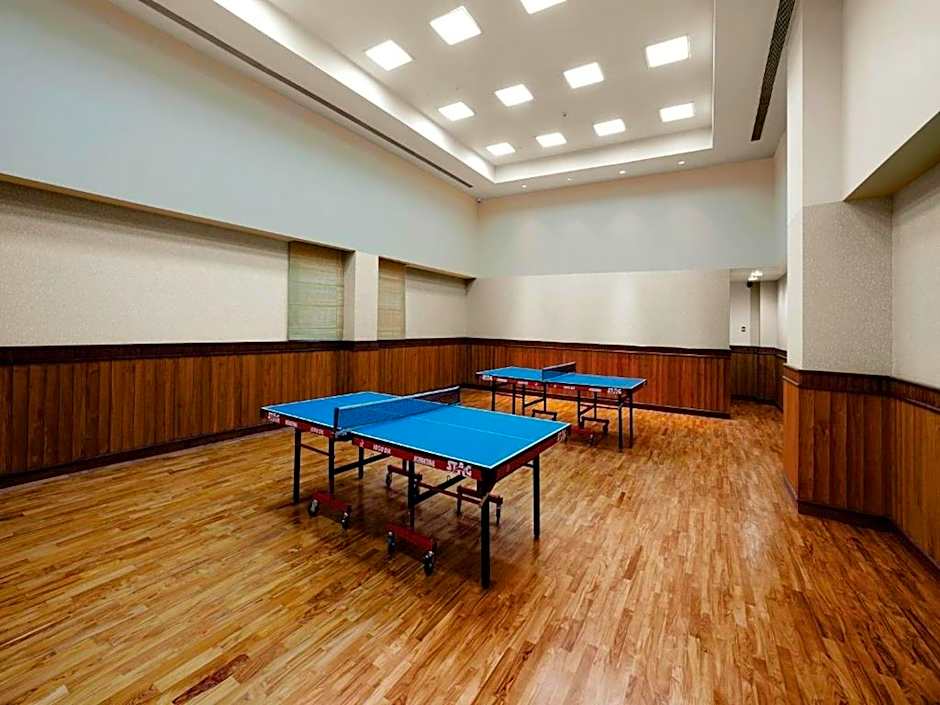 Le Meridien Surat
