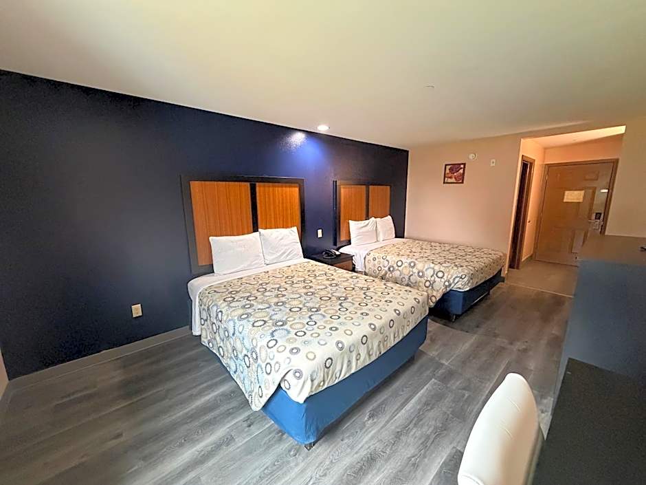 Paradise Inn & Suites