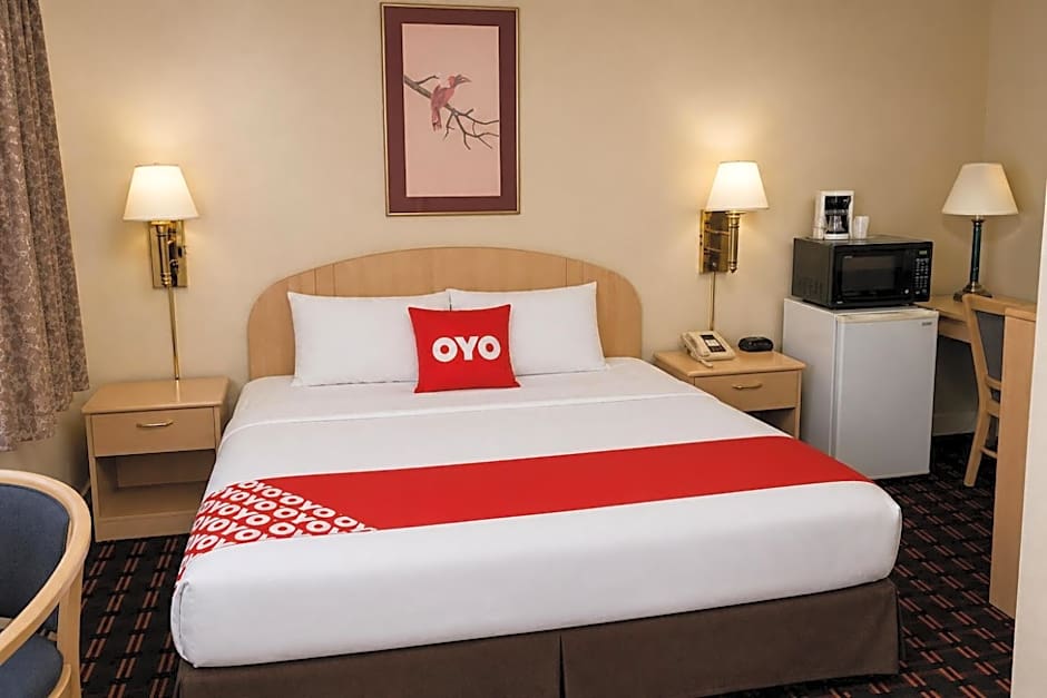 OYO Hotel Starlite Seneca Falls