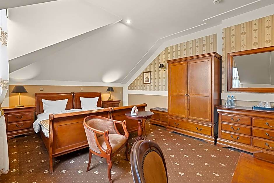 Hotel Diament Arsenal Palace Katowice - Chorzów