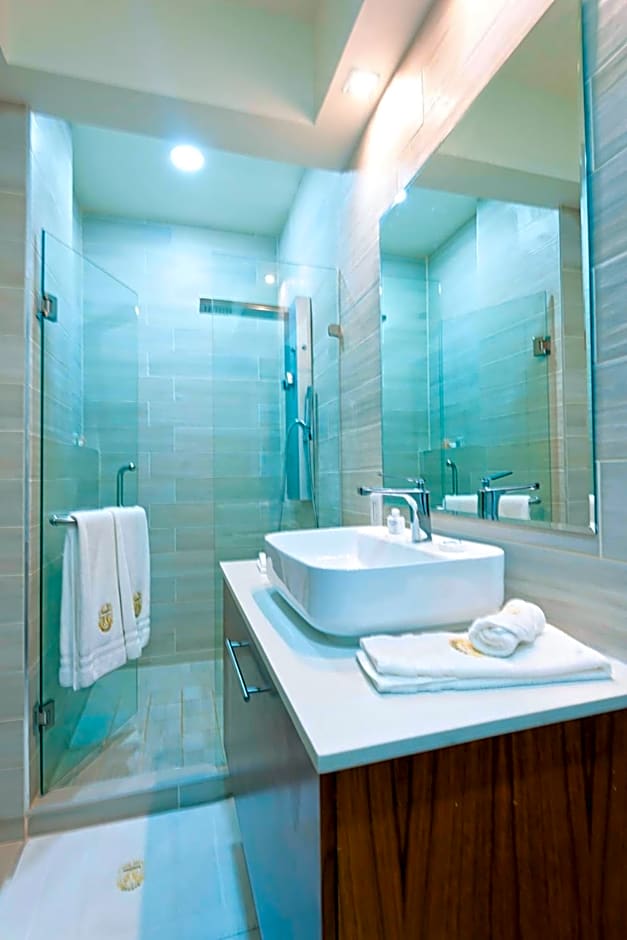 Vallarta Shores Beach Hotel