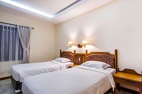 Twin Standard Deluxe Room