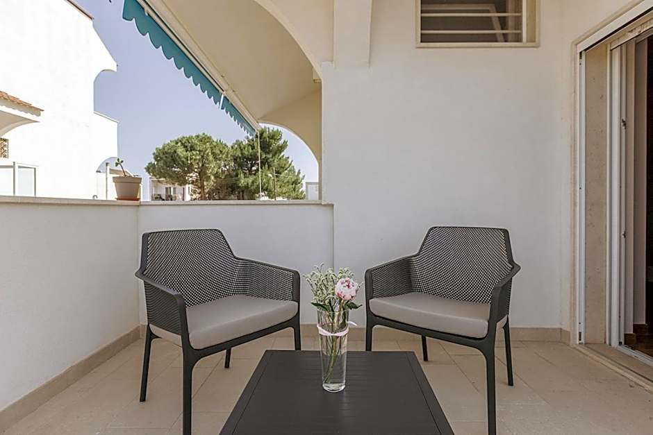 APULIA BLUE APARTEMENTS & B&B