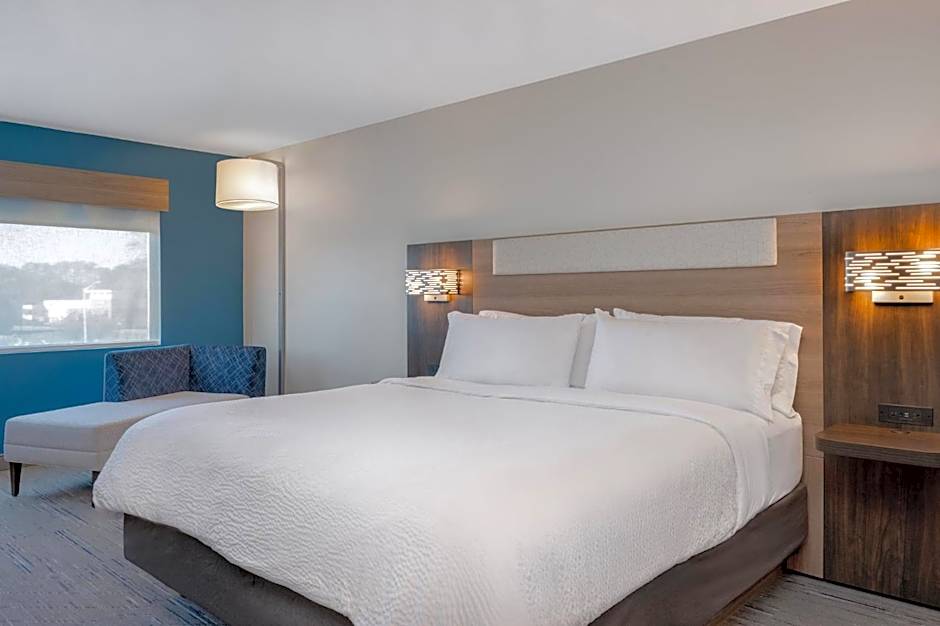 Holiday Inn Express & Suites Alton St Louis Area By IHG