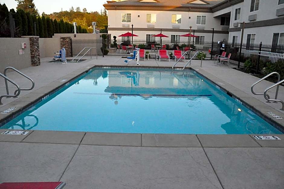 Holiday Inn Express Hotel & Suites Jackson By IHG