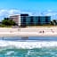 La Quinta Inn & Suites by Wyndham Cocoa Beach Oceanfront