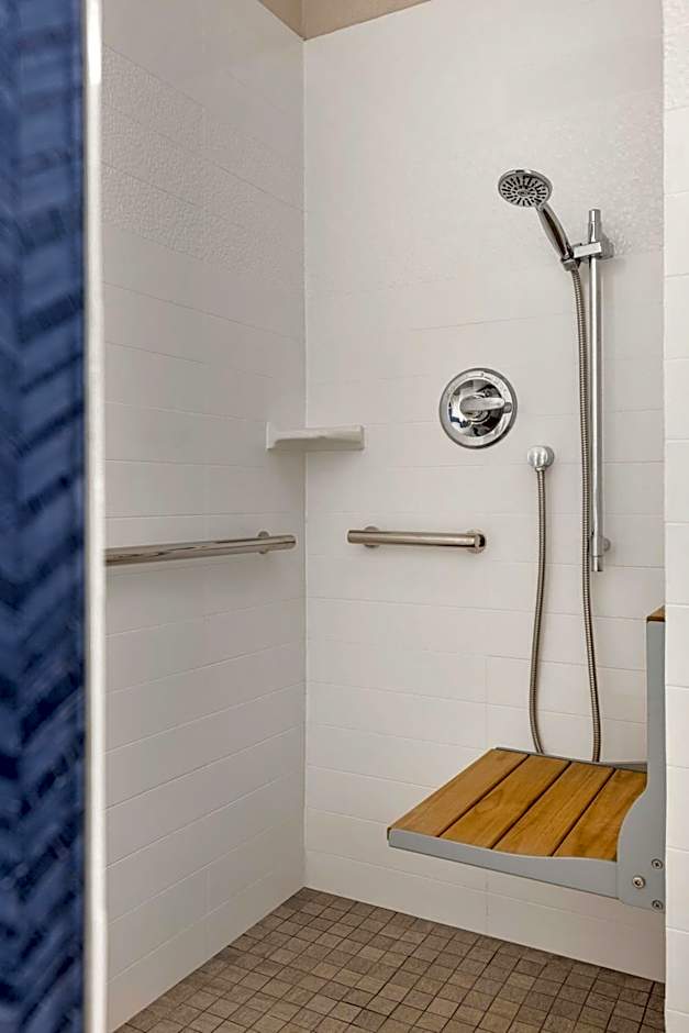 Fairfield Inn & Suites by Marriott Findlay