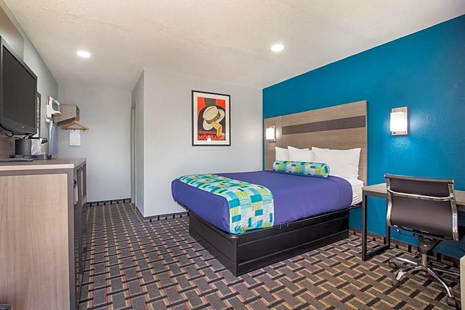 Knights Inn & Suites Salem, IN