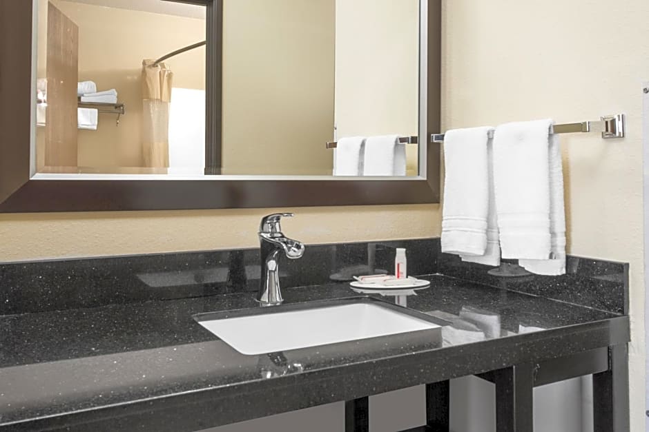 Days Inn by Wyndham North Platte