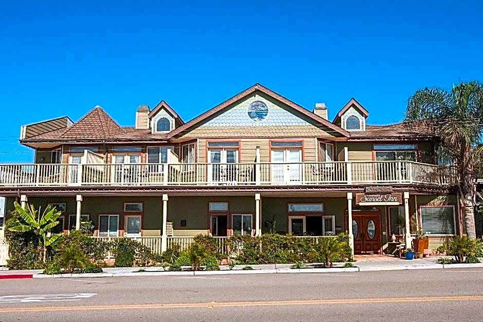 Cayucos Sunset Inn