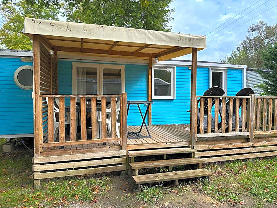 Location mobile-home confort face au lac