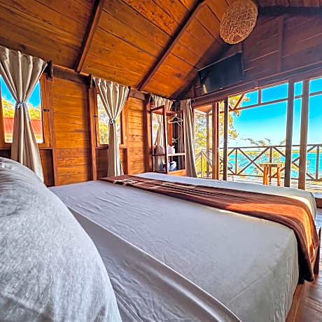 Bungalow with Sea View