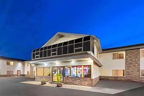 Baymont by Wyndham Iron Mountain