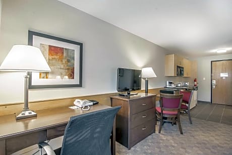 1 King Bed, Nonsmoking