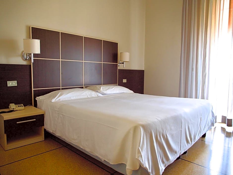 Hotel Mediterraneo