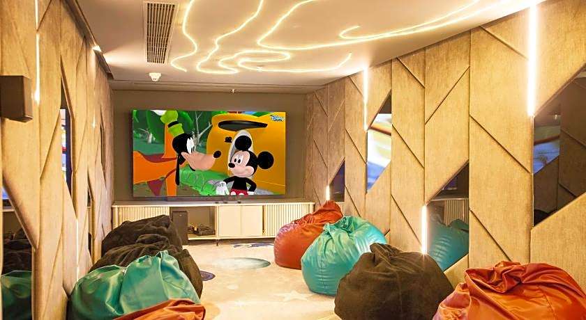 DoubleTree By Hilton Hotel Agra