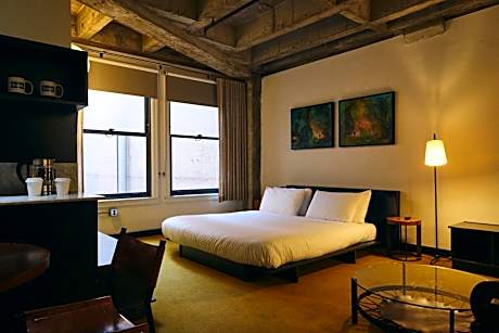 Artist Suite