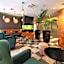 Expo Hotel