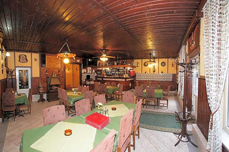 Complex Turistic Caprioara