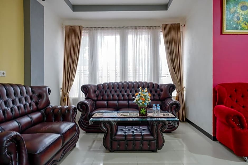 RedDoorz near Citraland Waterpark Kendari